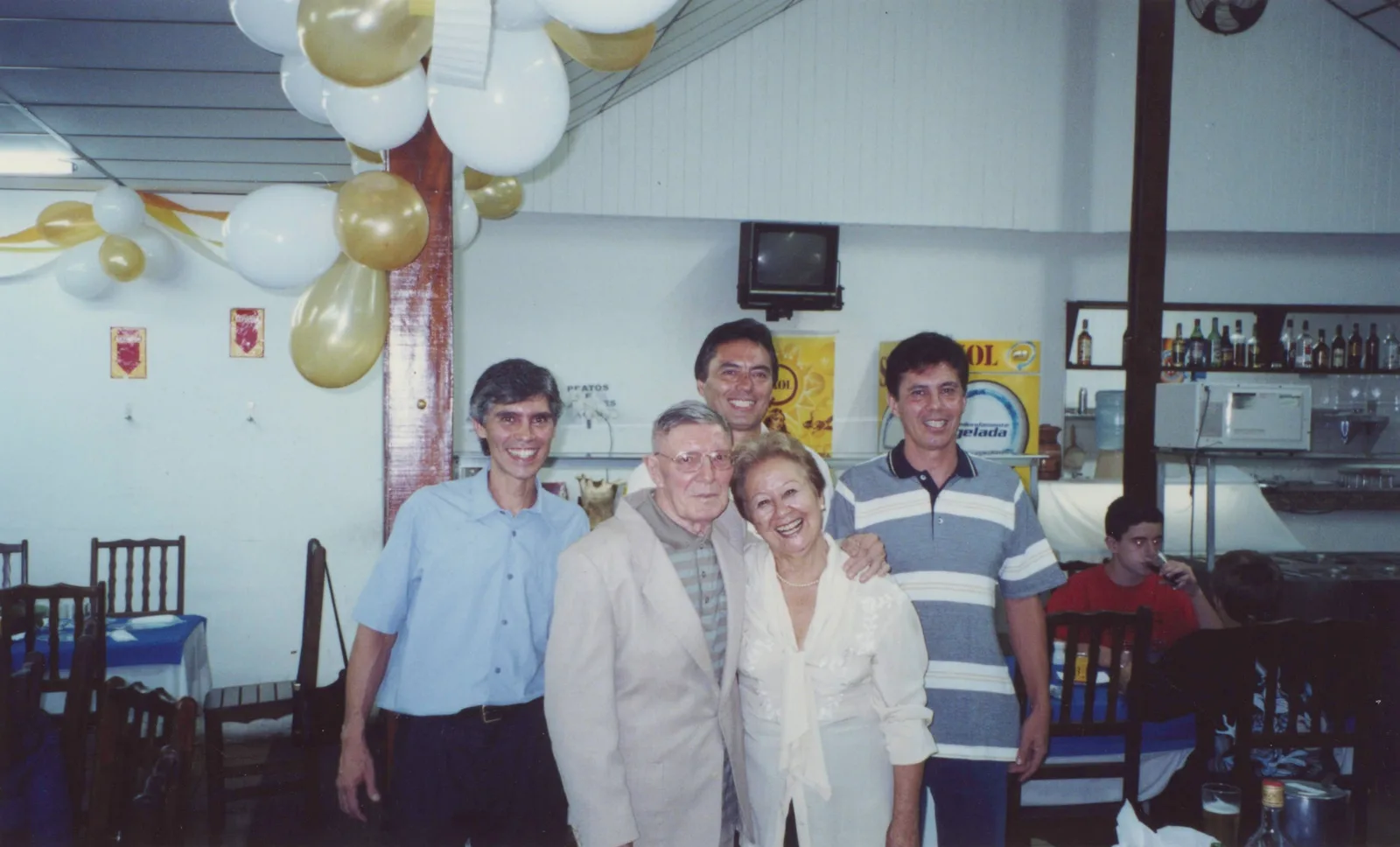 Comemoração dos 50 anos de casados, 2001. Adamastor, Oscar, Valter, Sacilotto e dona Helena