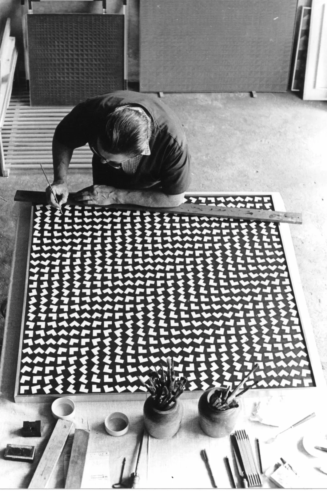Obra "C 8077", no ateliê Galpão, c. 1980