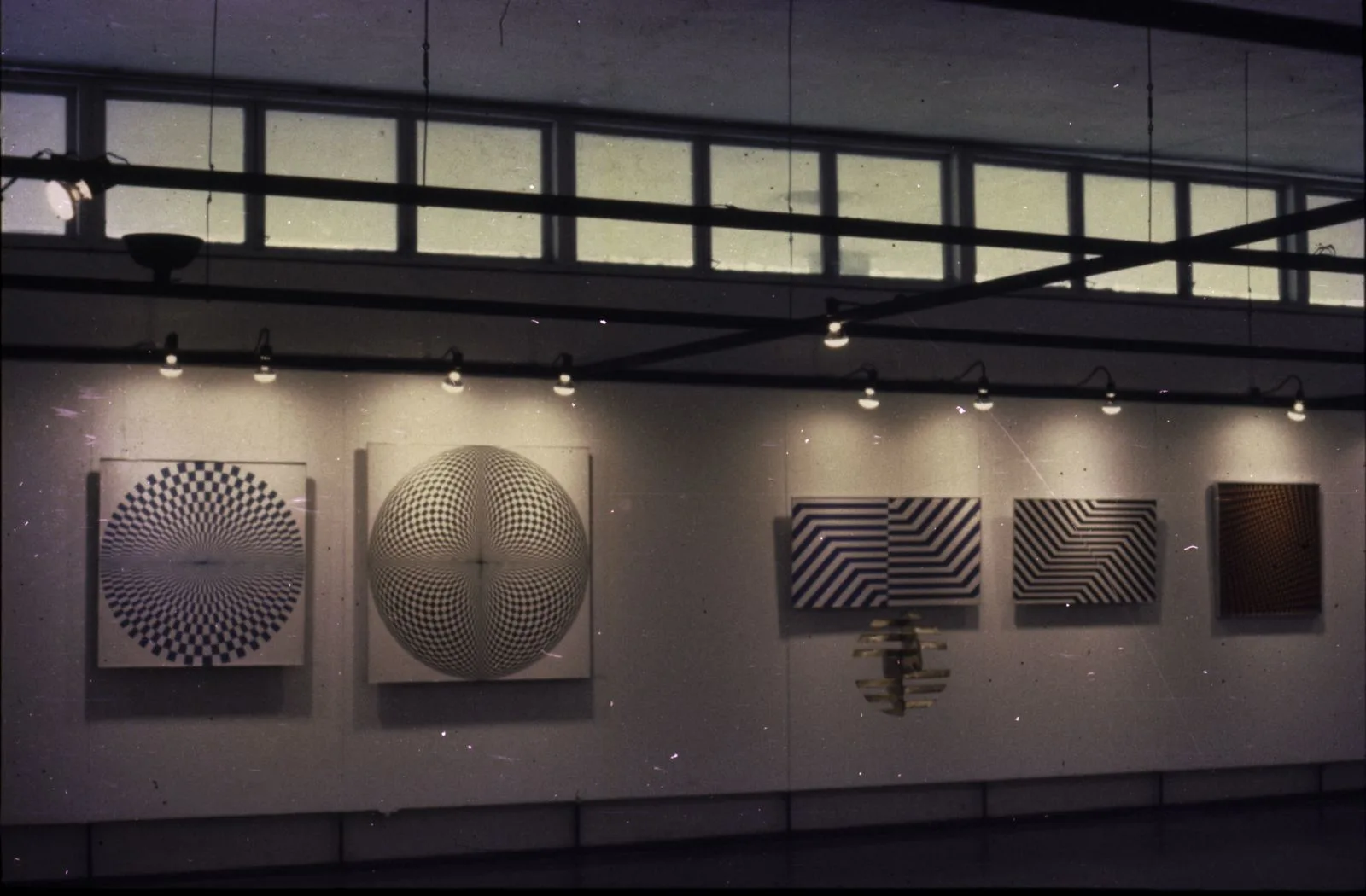 Exposição retrospectiva "Expressões e concreções", no MAM-SP, 1980
